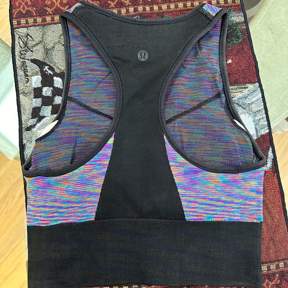 Lululemon sport bra